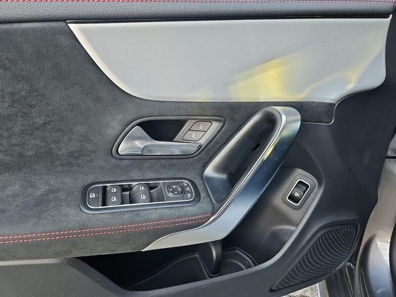 Mercedes-Benz CLA S.Brake CLA 180 d Automatic Premium NIGHT-PACK