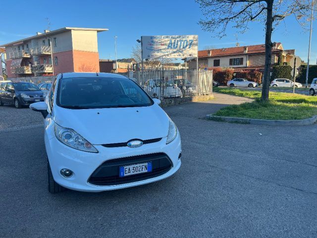 FORD Fiesta 1.4 3 porte Bz.- GPL Titanium