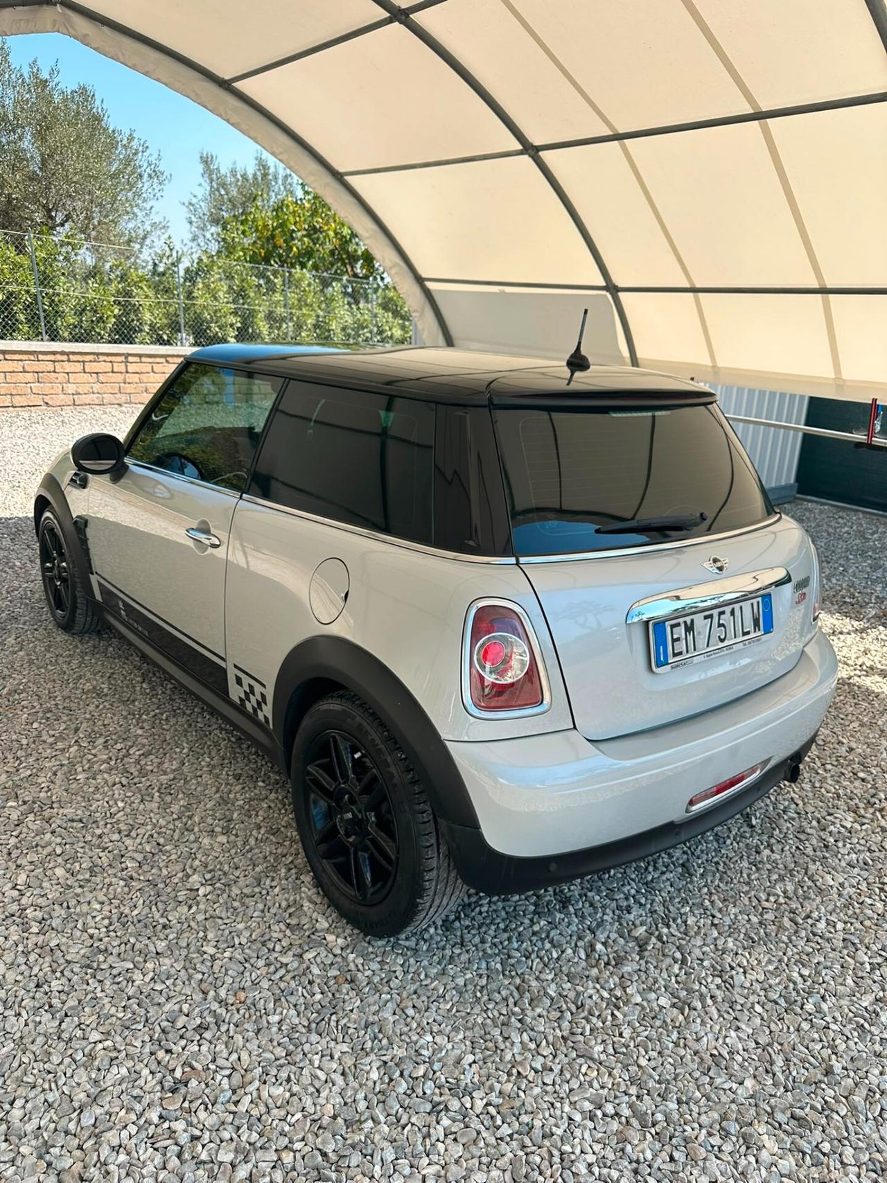 Mini 1.6 16V Cooper D