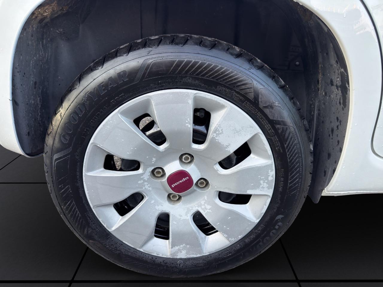 Fiat Panda 1.2 BENZINA 69 CV OTTIME CONDIZIONI-E6D-