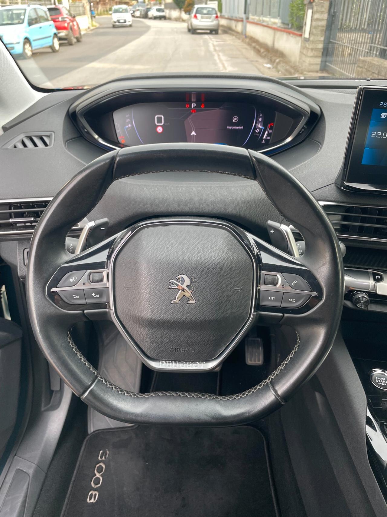 PEUGEOT 3008 BlueHDi 130 S&S EAT8 ALLURE