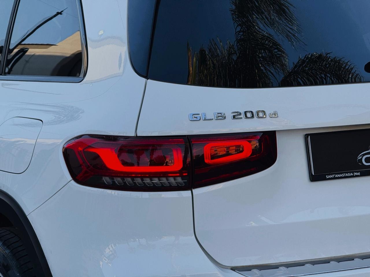Mercedes-Benz GLB 200 d Premium AMG TETTO