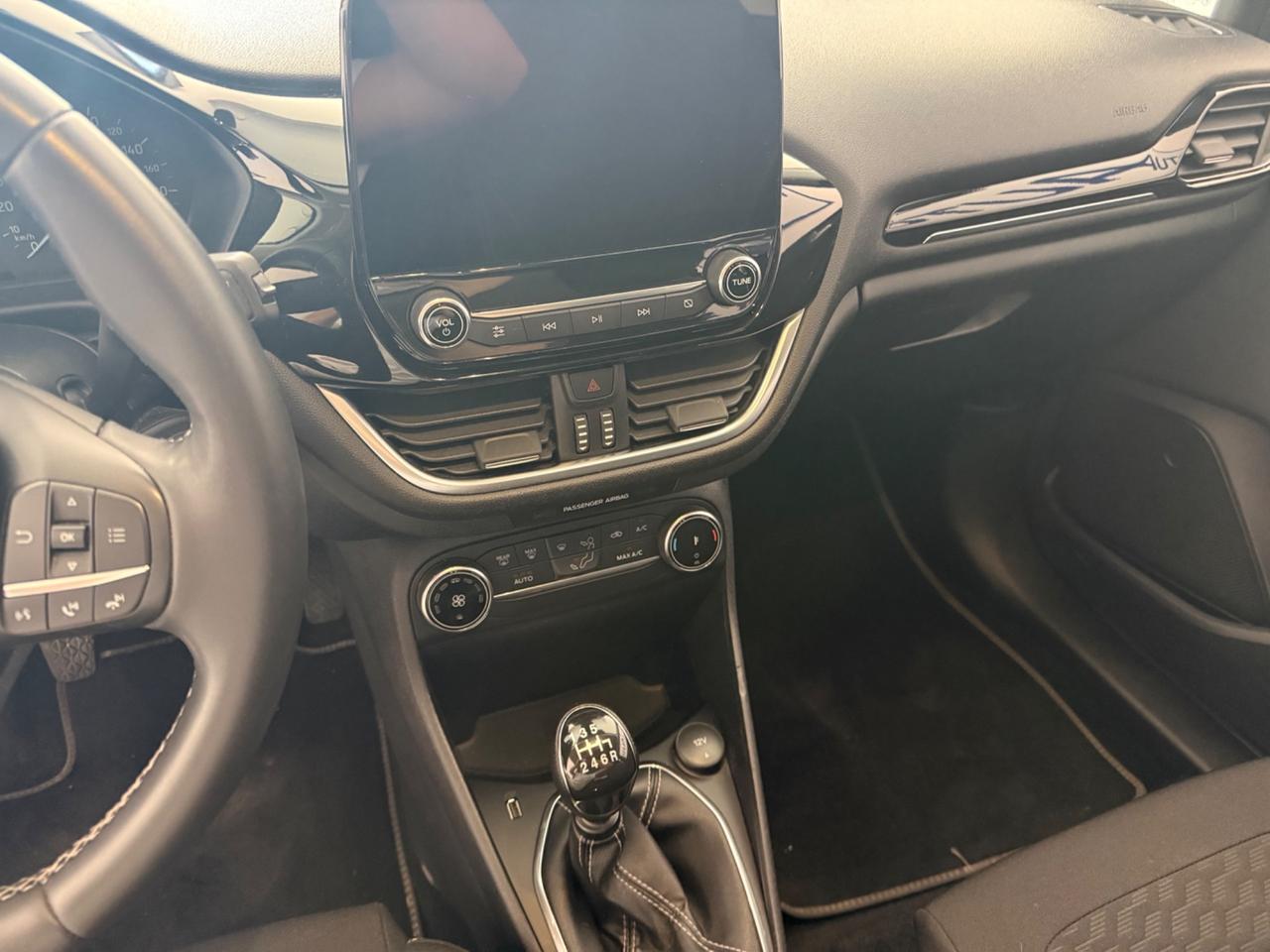 Ford Fiesta 1.0 Ecoboost Hybrid 125 CV 5 porte Titanium