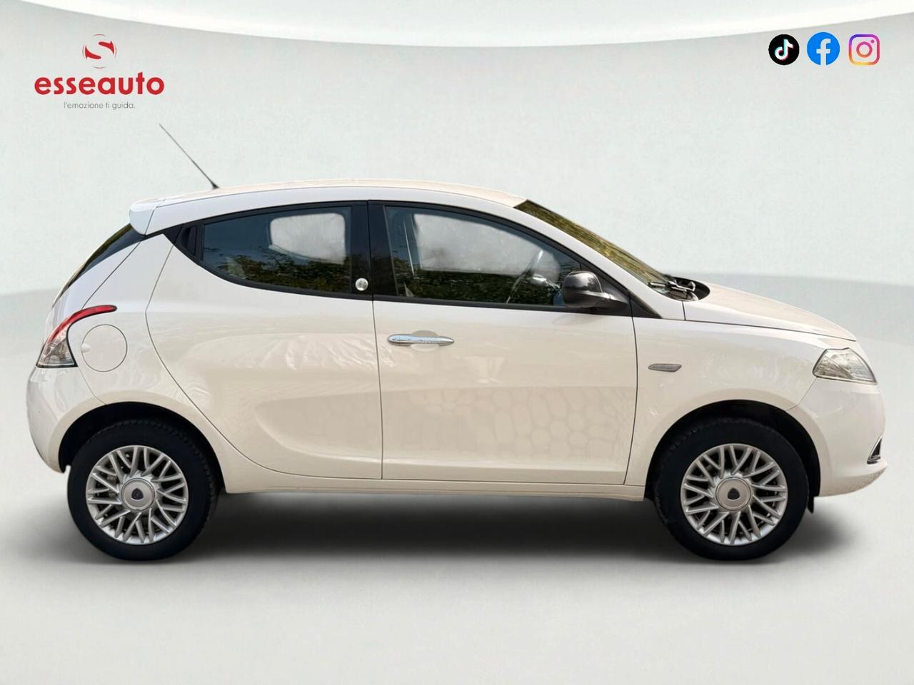 Lancia Ypsilon 0.9 TwinAir 85cv Gold