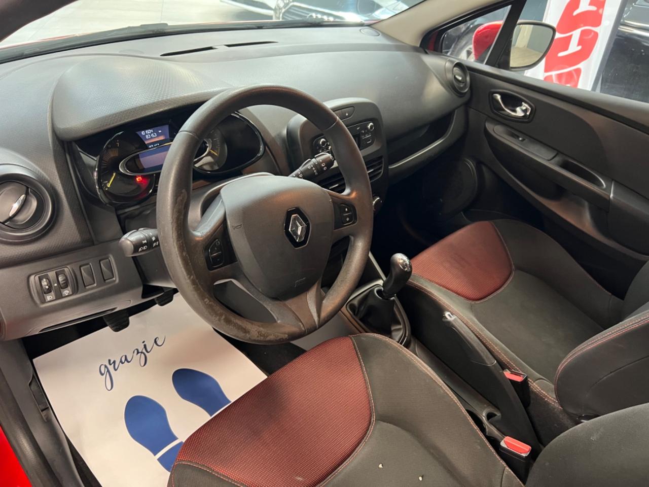 Renault Clio 1.2 75CV 5 porte Wave Ok Neopatentati