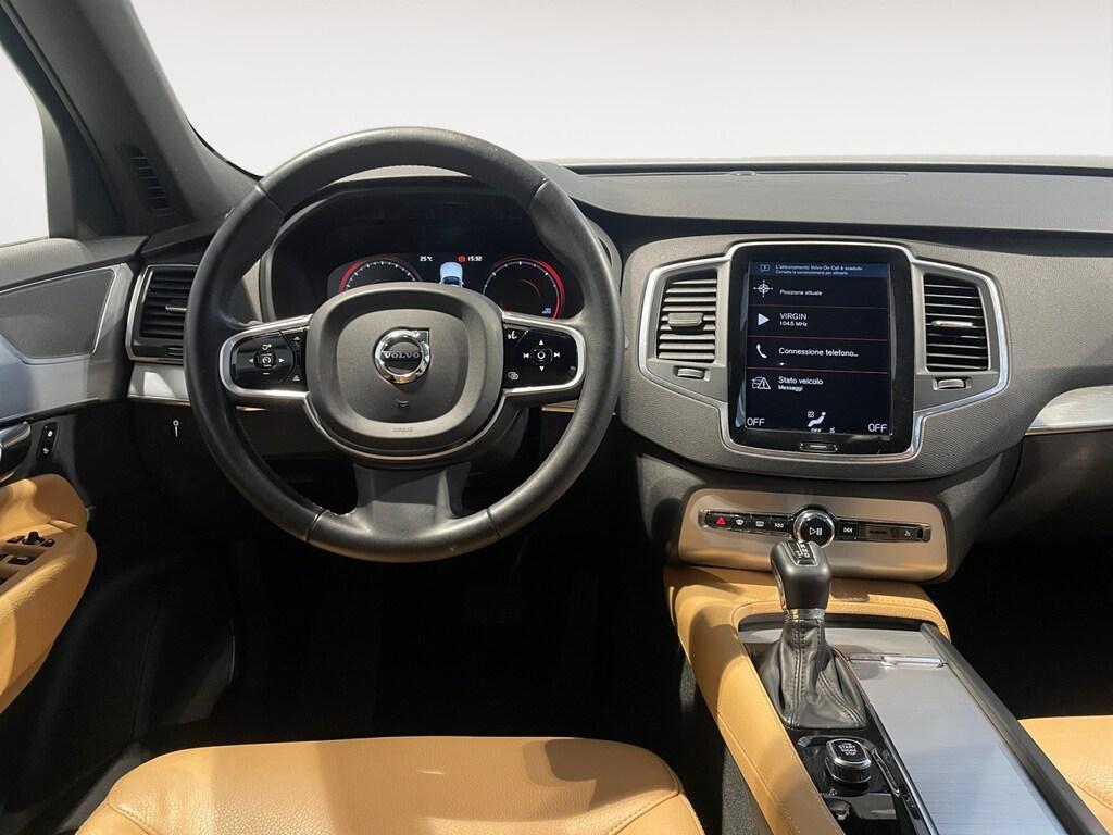 Volvo XC90 2.0 d5 235CV AWD Geartronic Momentum
