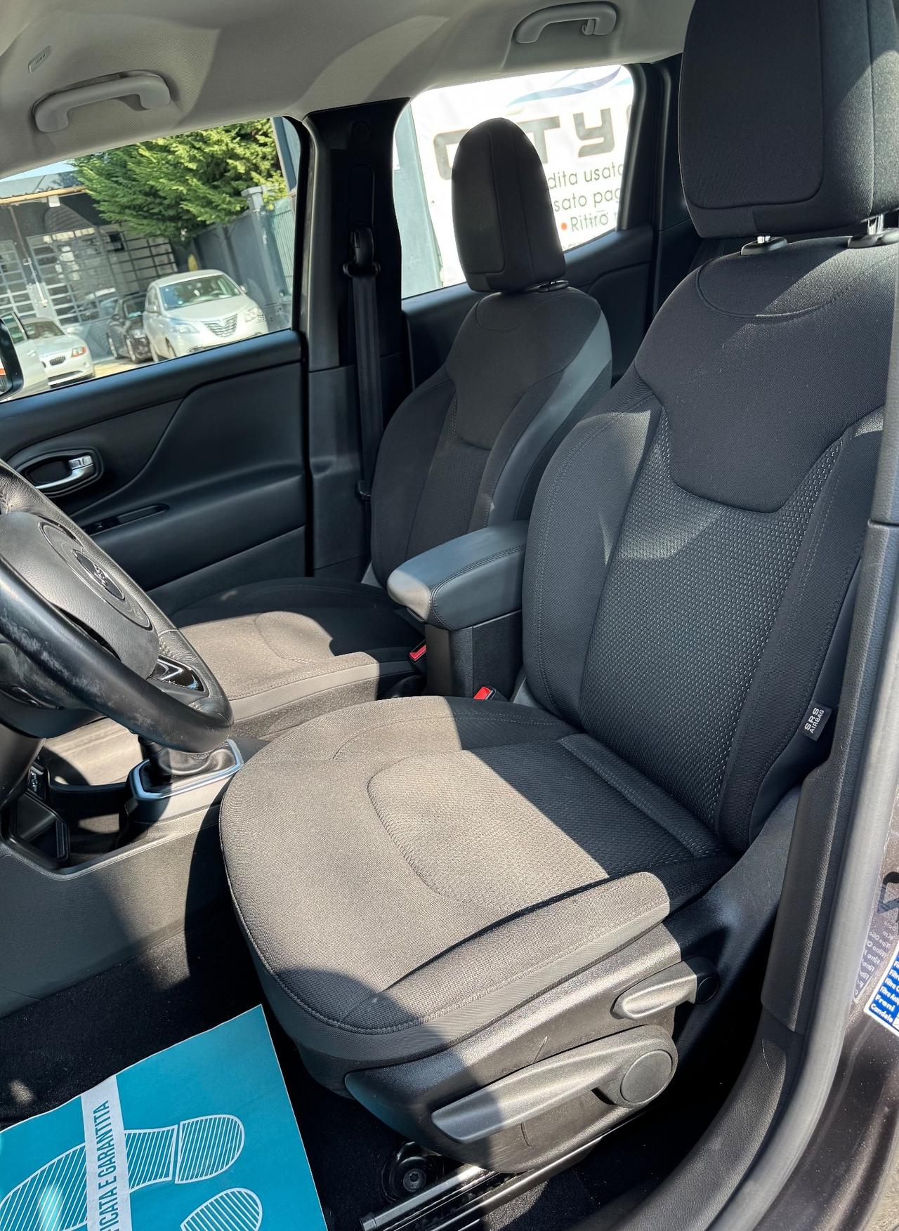 Jeep Renegade 1.0 120 cv Night Eagle