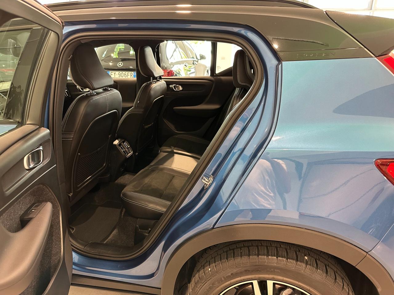 Volvo XC40 D3 Geartronic R-design IVA ESPOSTA