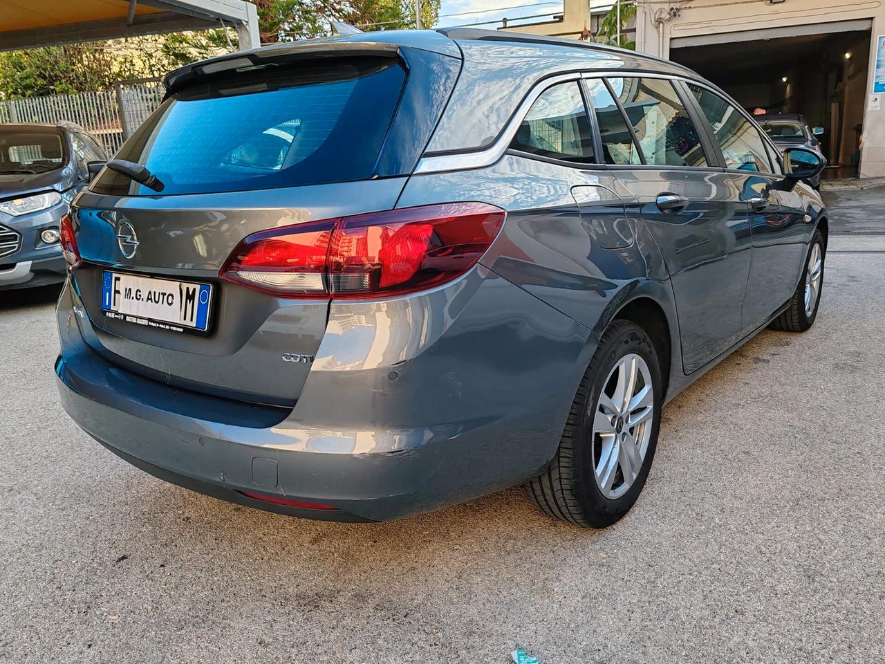 Opel Astra OPEL
