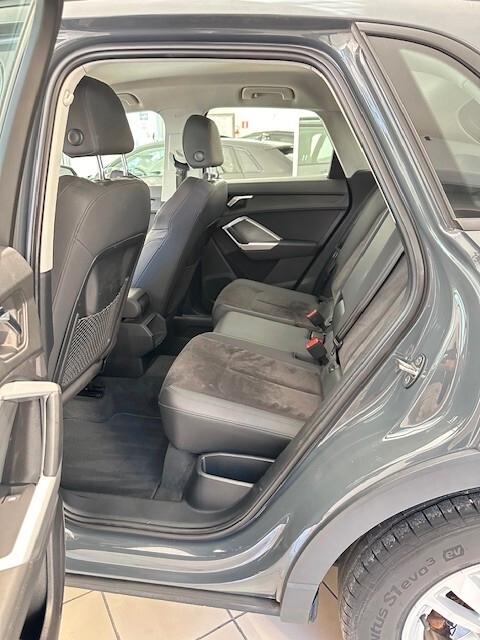 Audi Q3 35 TDI Advanced