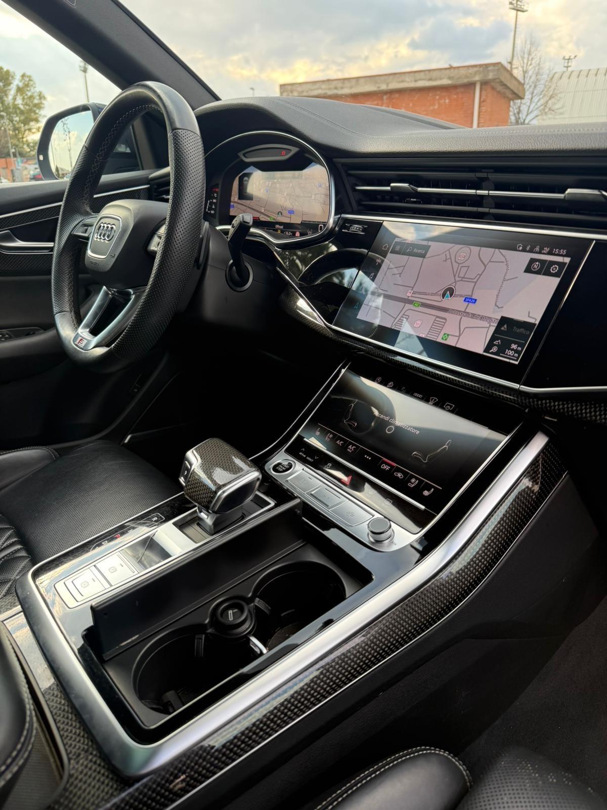 Audi Q8 50 TDI 286 CV quattro tiptronic Sport