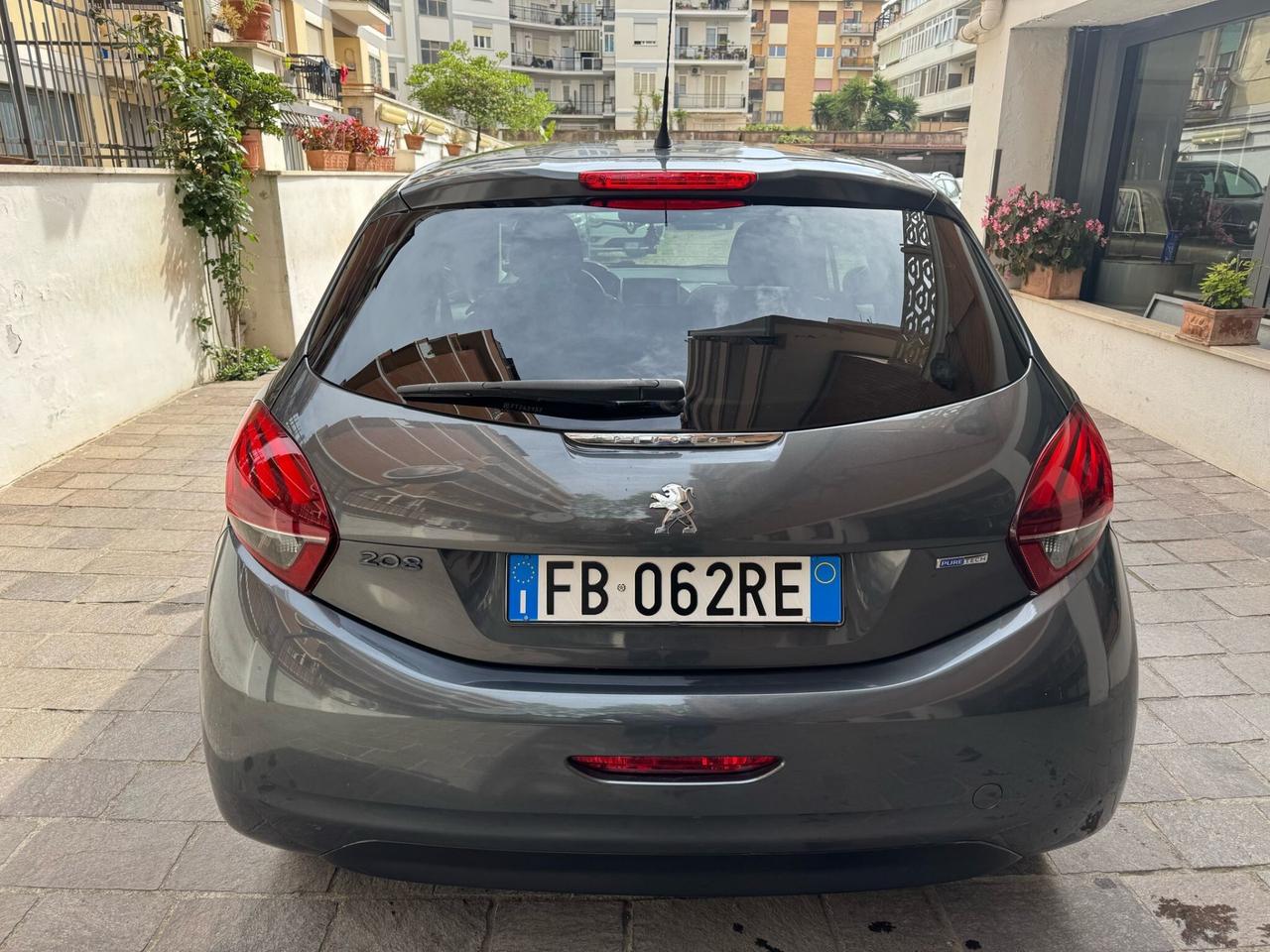 PEUGEOT 208 PureTech 82 3 porte Allure
