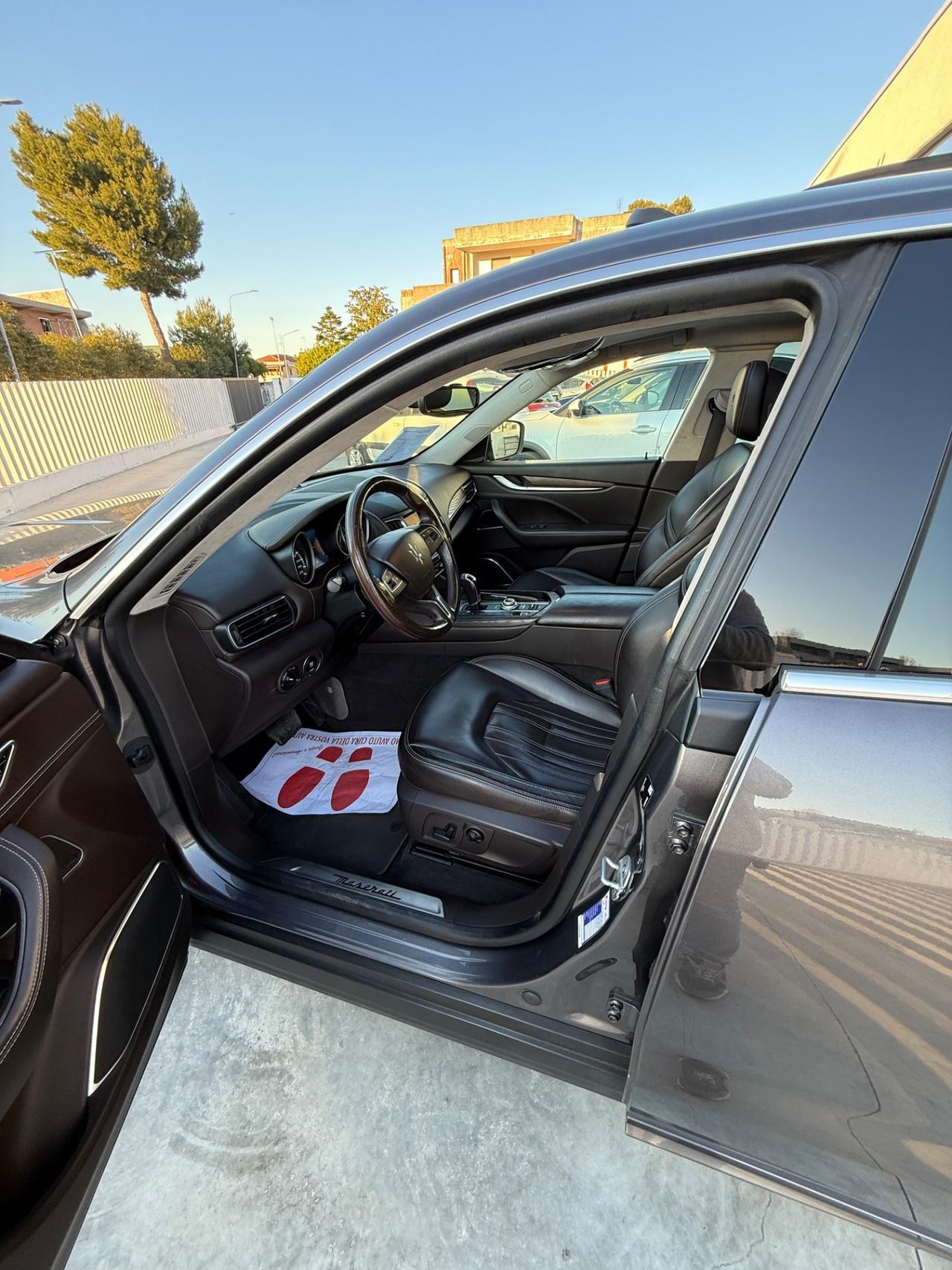 Maserati Levante V6 Diesel 275 CV AWD