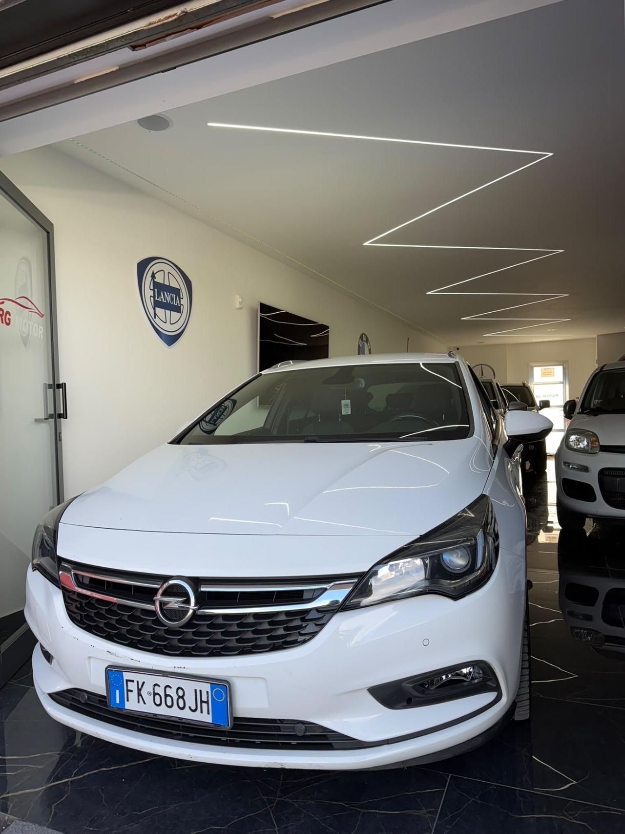 Opel Astra 1.6 CDTi 136CV Start&Stop 5 porte Innovation