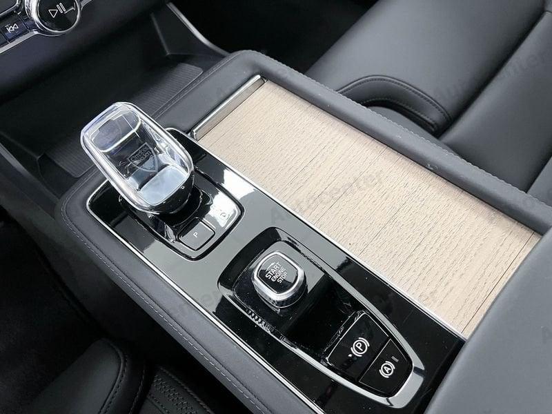 Volvo XC90 T8 PLUG IN AWD AUT 7 POSTI PLUS DARK