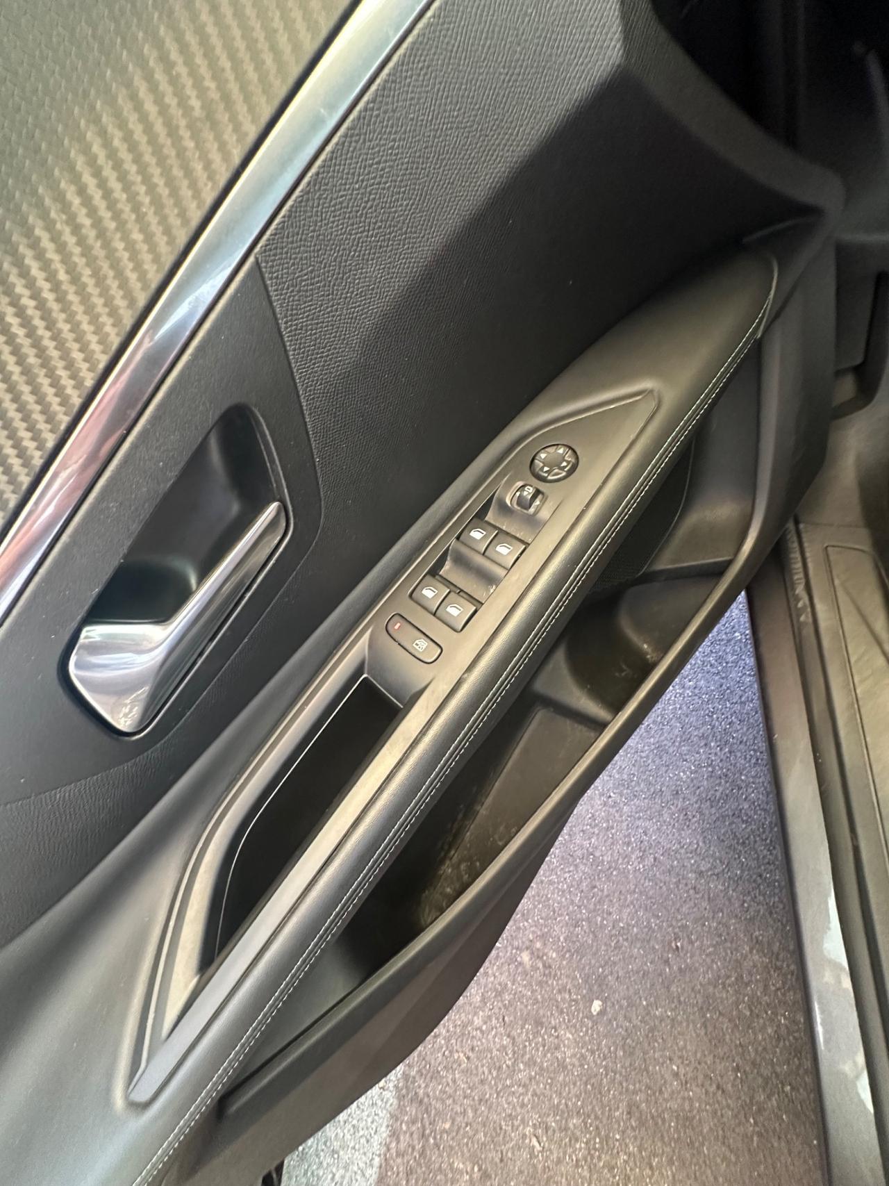 Peugeot 3008 BlueHDi 130 S&S Allure