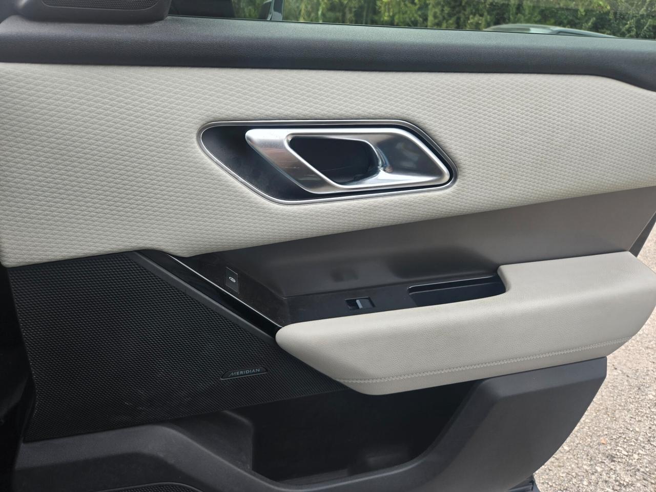Land Rover Range Velar 2.0D I4 180 CV