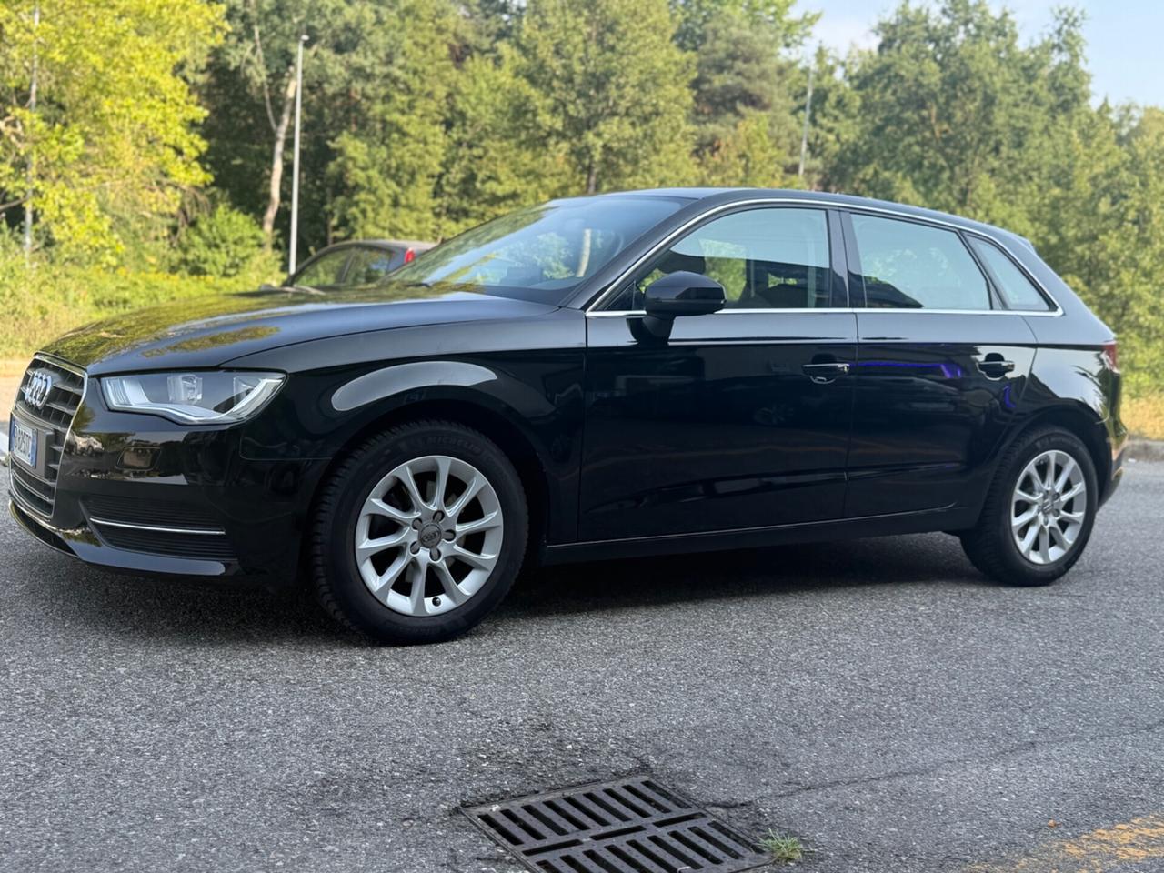 Audi A3 1.6 TDI clean diesel*Automatik*Navi*Neopatentati*