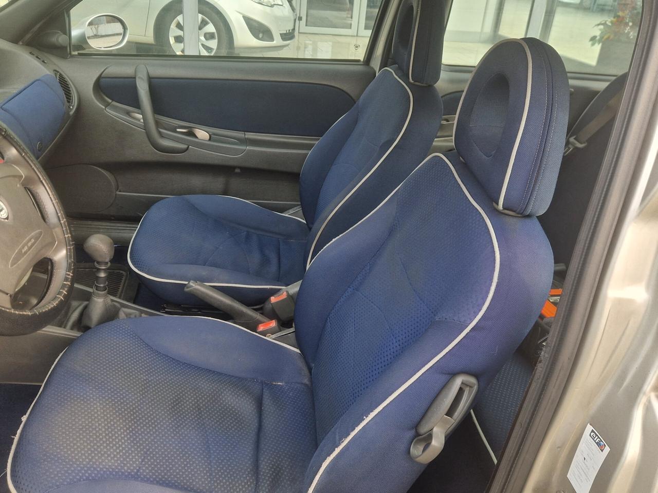 Lancia Y 1.2i 16V cat LS