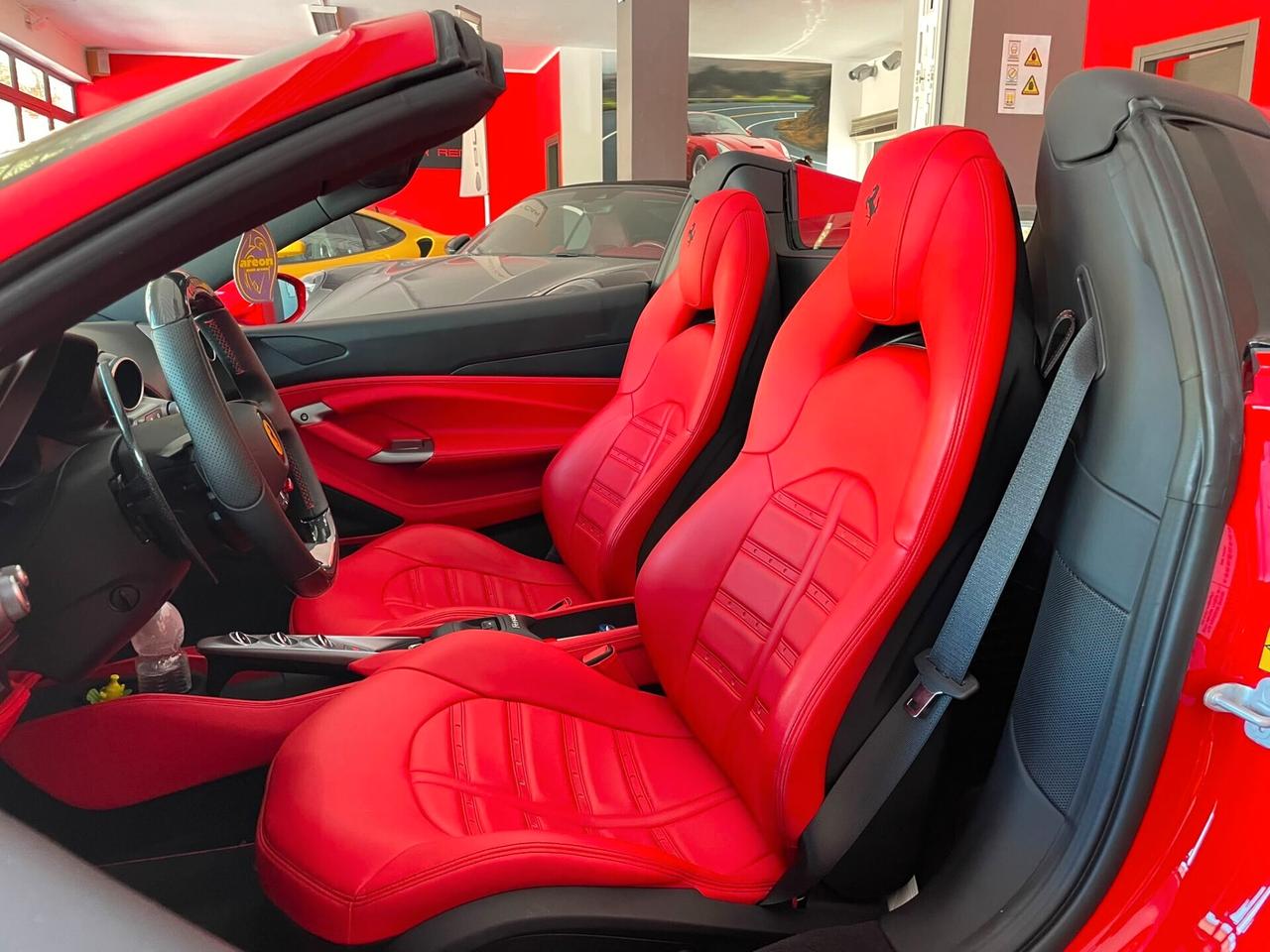 FERRARI F8 SPIDER 720cv IPERFULL