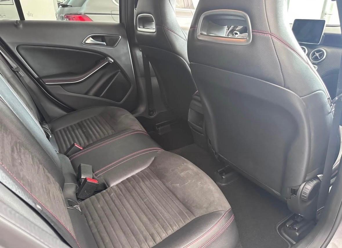 Mercedes-benz A 200 d Automatic 4Matic Premium