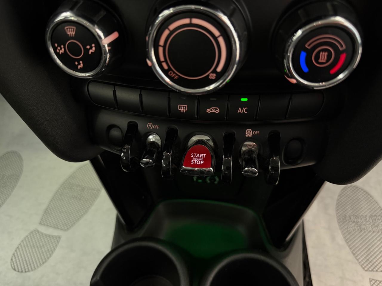 Mini One D 1.5 DIESEL 2015