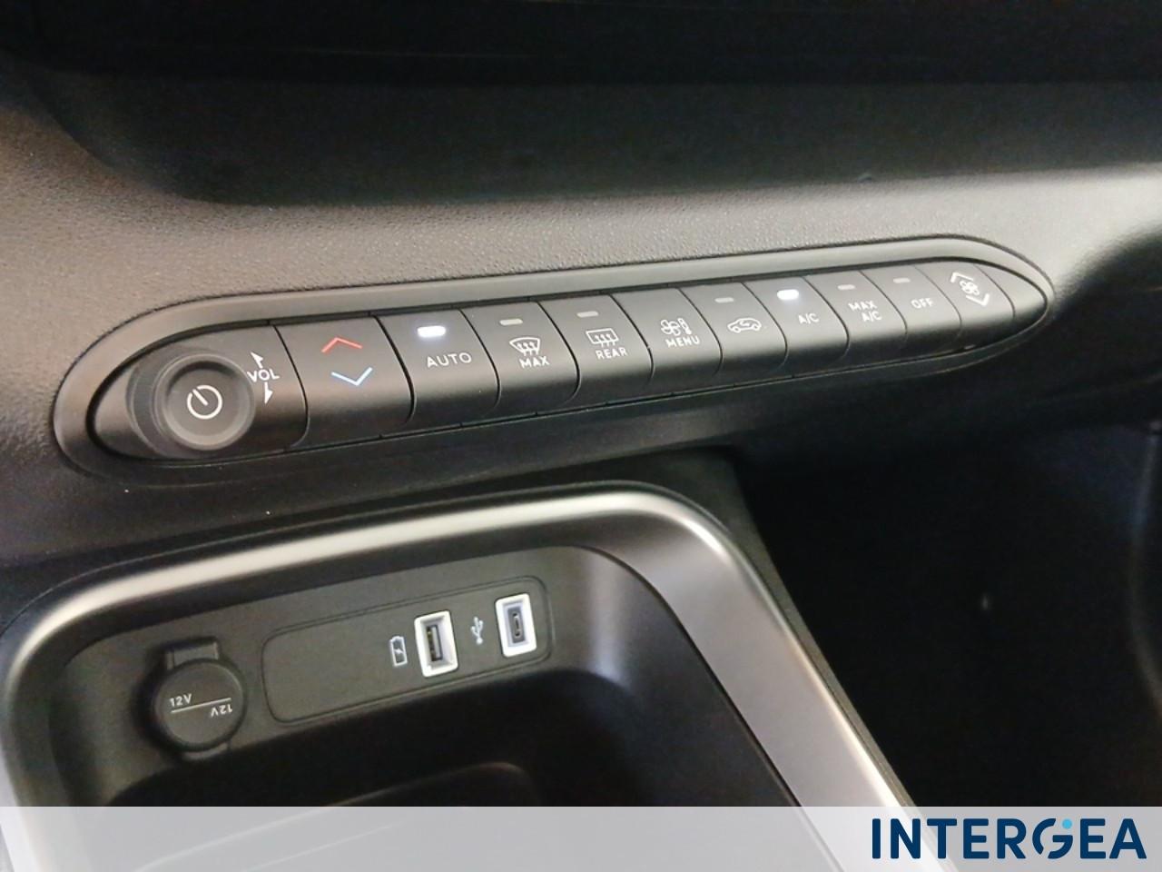 JEEP Avenger 1.2 turbo Altitude fwd 100cv