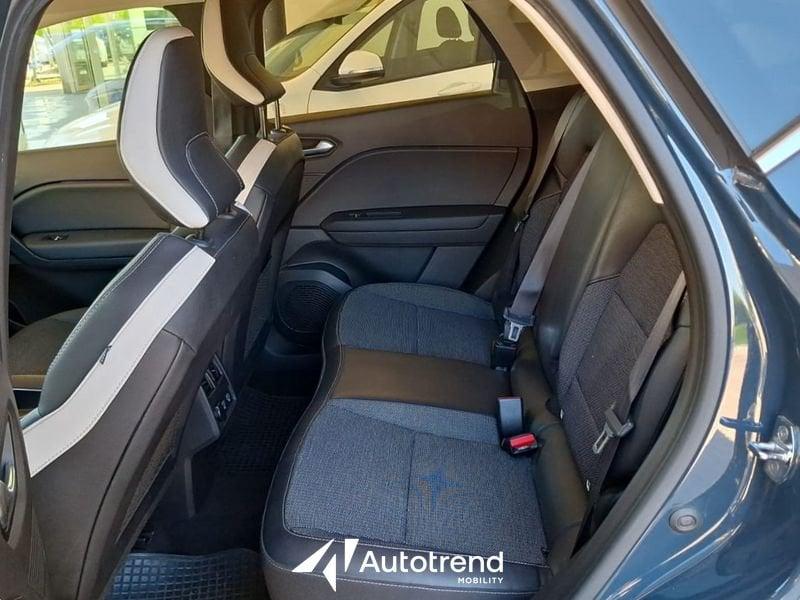 Renault Captur Hybrid E-Tech 145 CV Automatica LED Intens