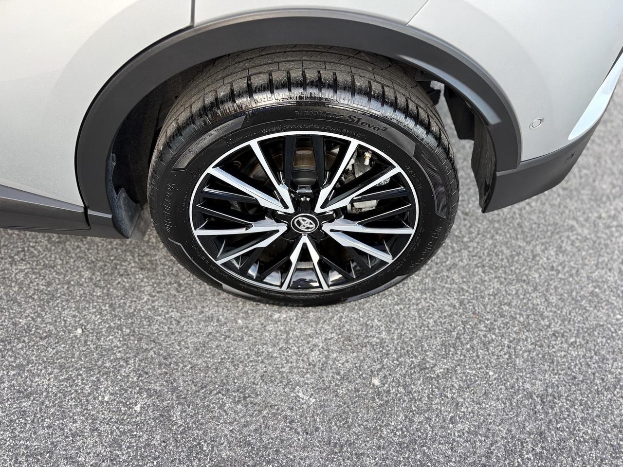 Toyota C-HR 1.8 Hybrid 98CV E6 Lounge - 2017