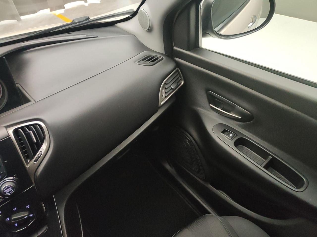 LANCIA Ypsilon III 2015 900 TWINAIR 70CV ECOCHIC GOLD METANO