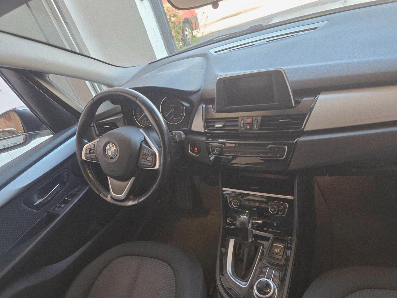 Bmw 218 218d monovolume
