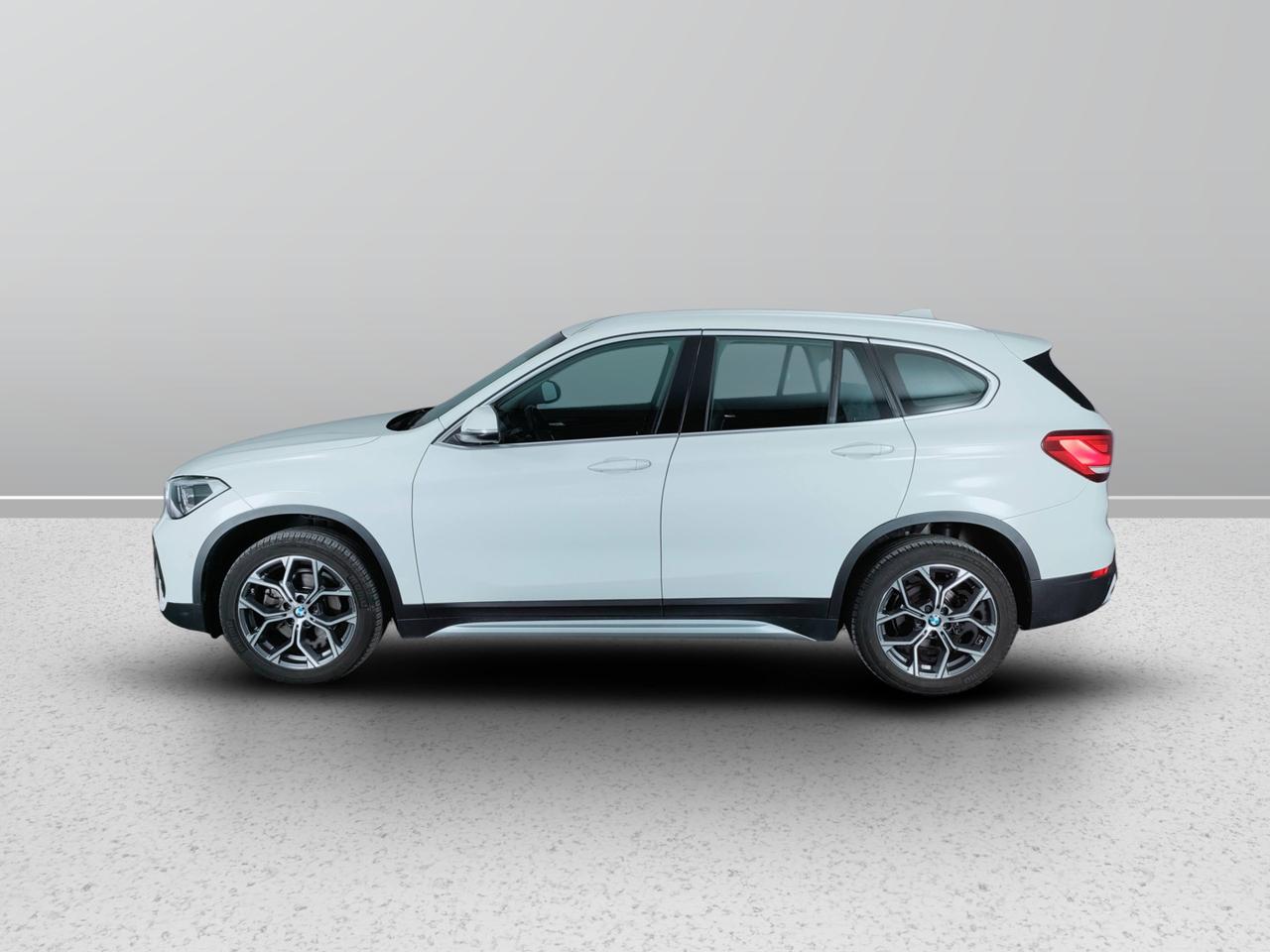 BMW X1 F48 2019 - X1 sdrive18d xLine auto