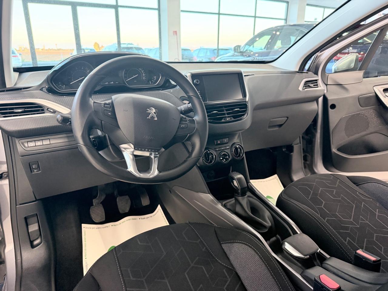 Peugeot 2008 PureTech 82 Allure