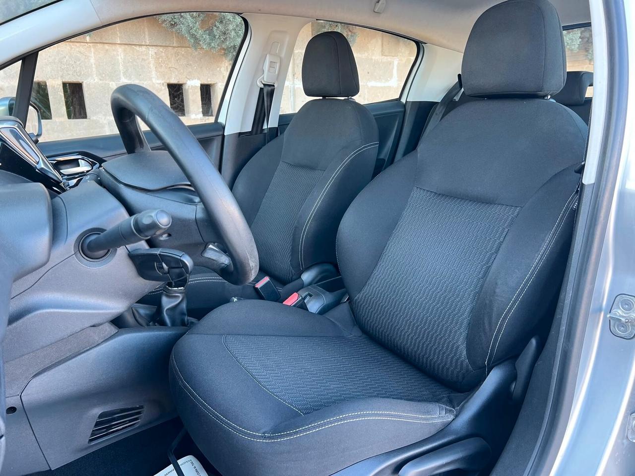 Peugeot 208 1.6 BlueHDi 75 cv 5 porte