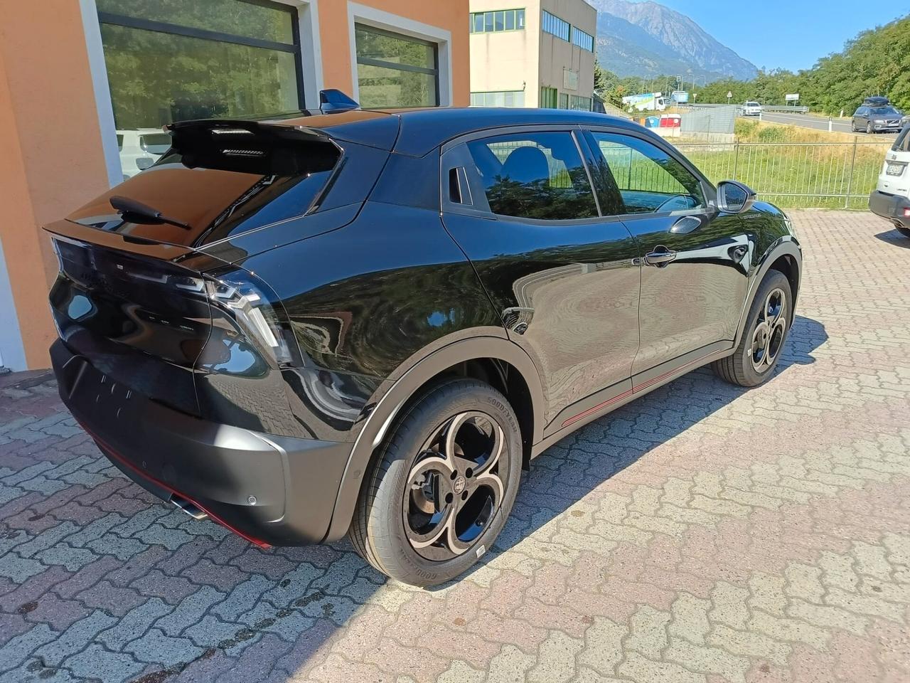 Alfa Romeo Junior 1.2 136 CV Hybrid eDCT6 Speciale