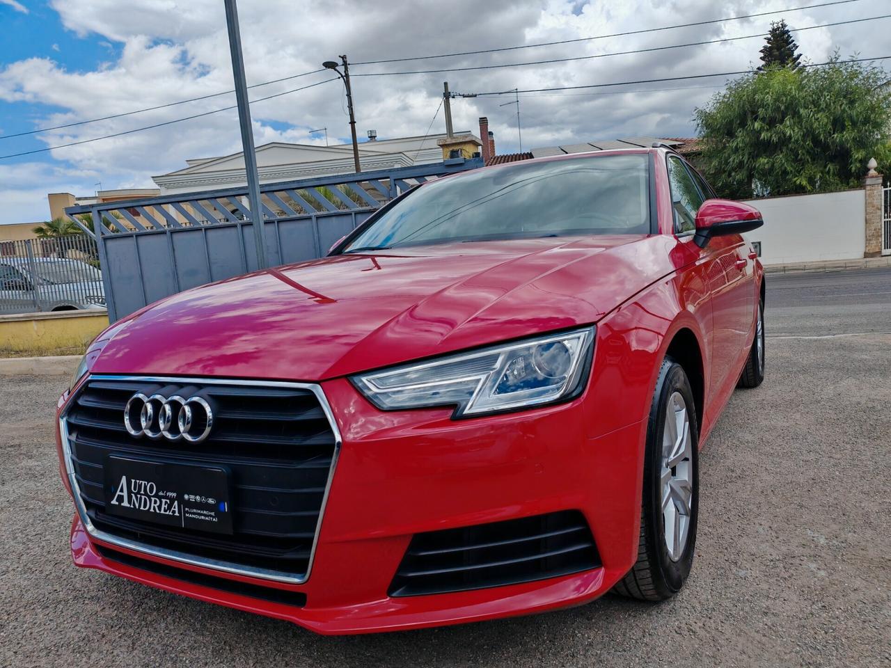 Audi A4 Avant 2.0 TDI 150CV Navig led 2018
