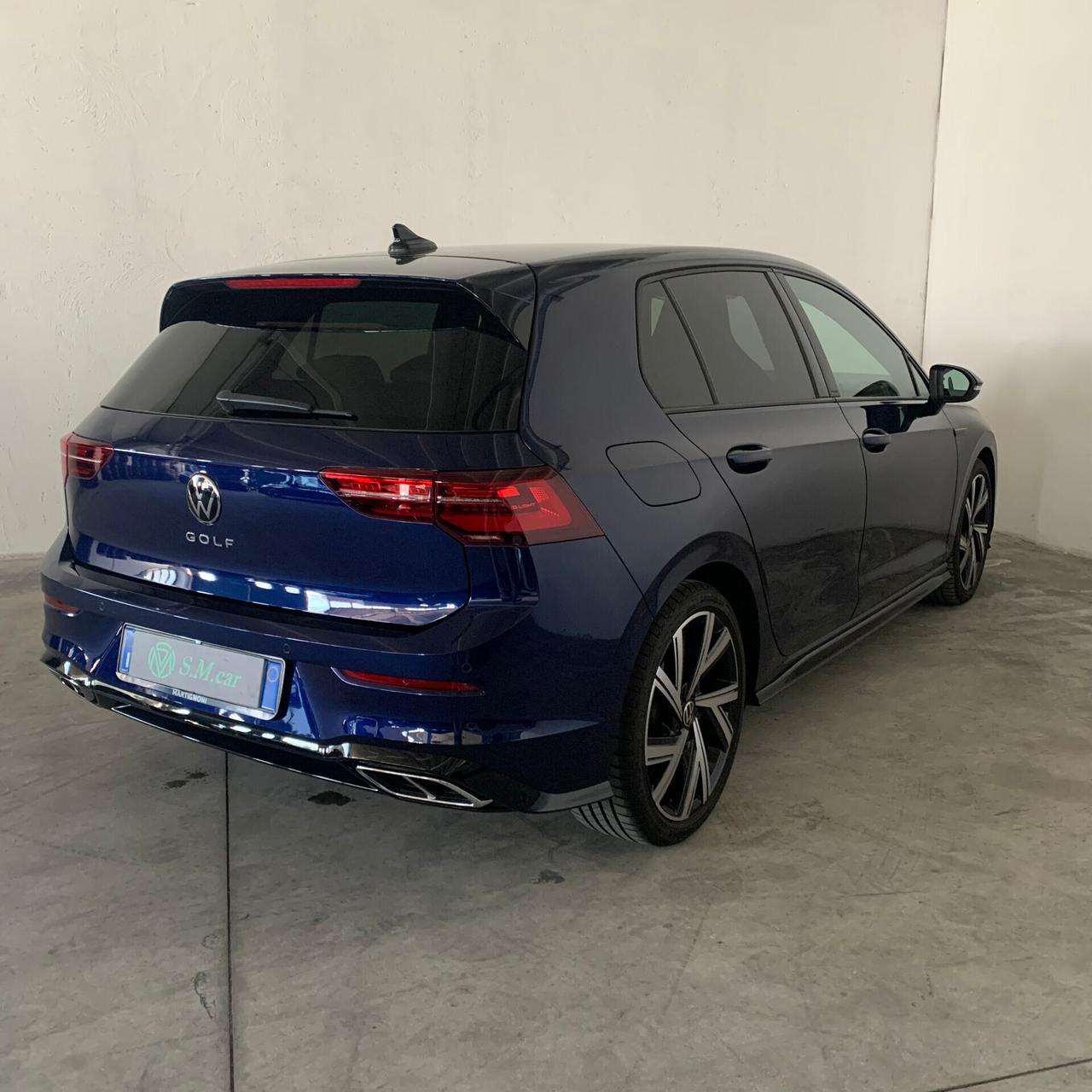 Volkswagen Golf VIII tsi EVO R-Line EXTRA GARANZIA
