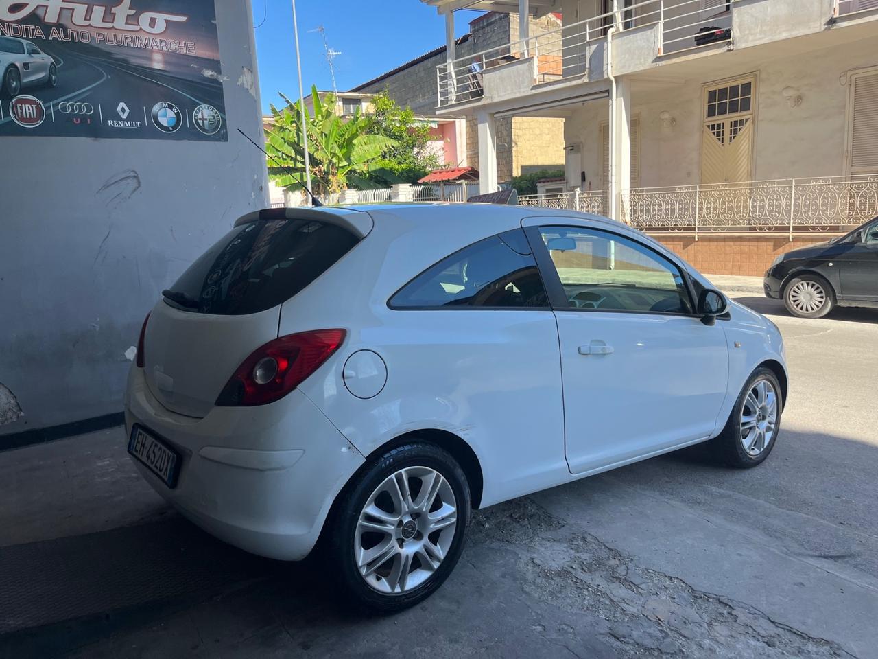 Opel Corsa 1.2 GPL-TECH Elective 2011