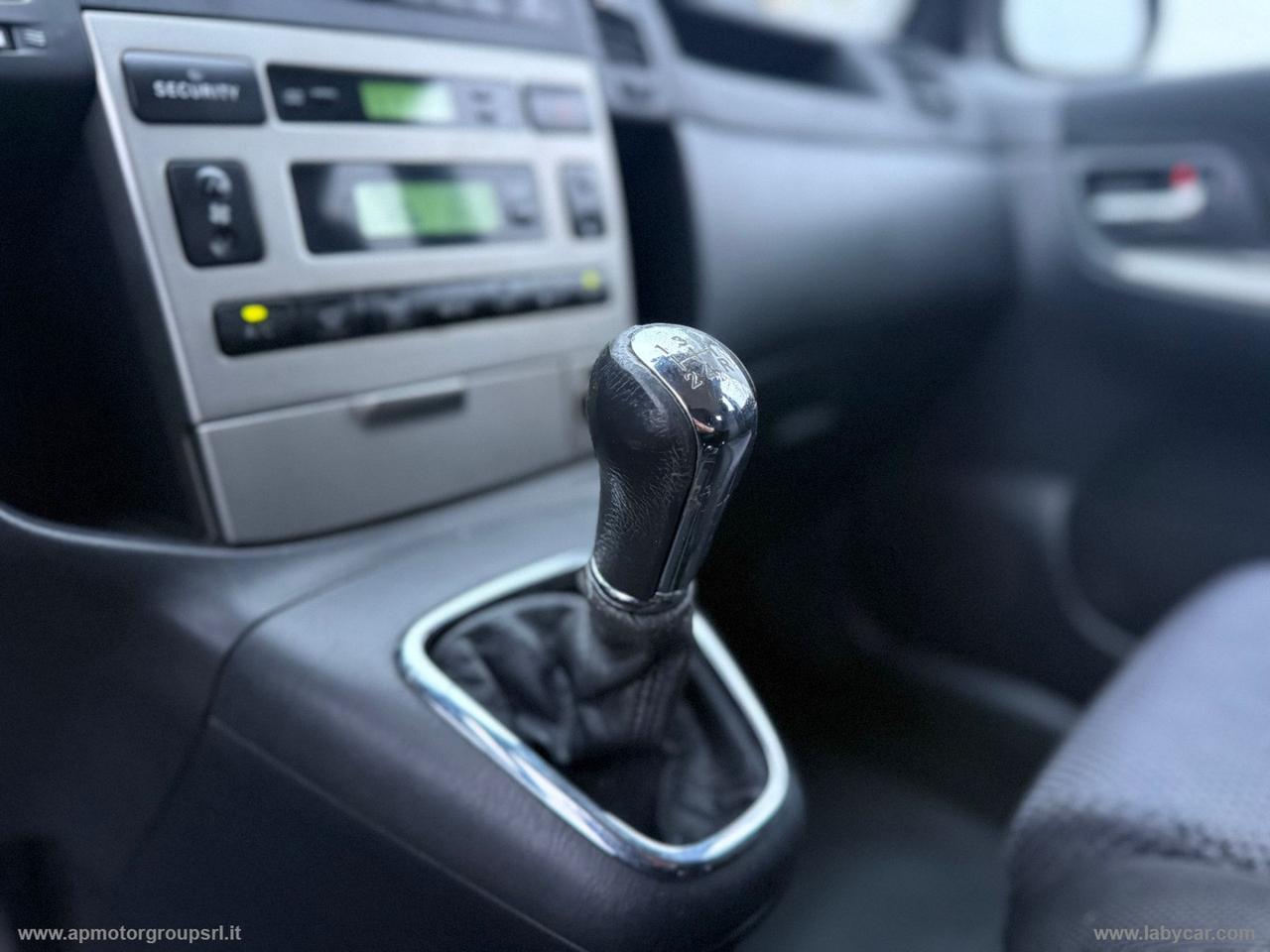 TOYOTA Corolla Verso 2.0 16V D-4D Sol