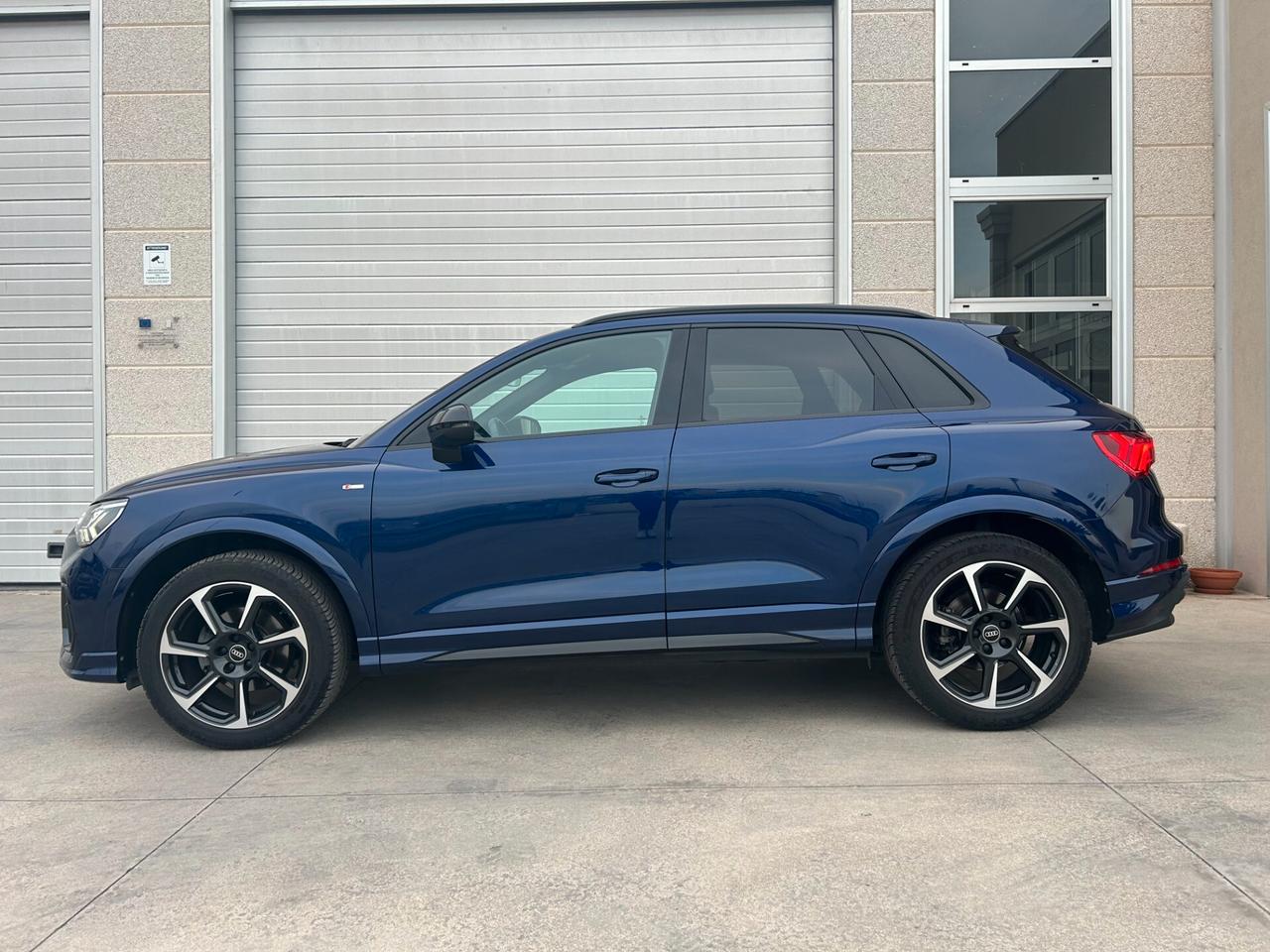 Audi Q3 35 TDI S line edition