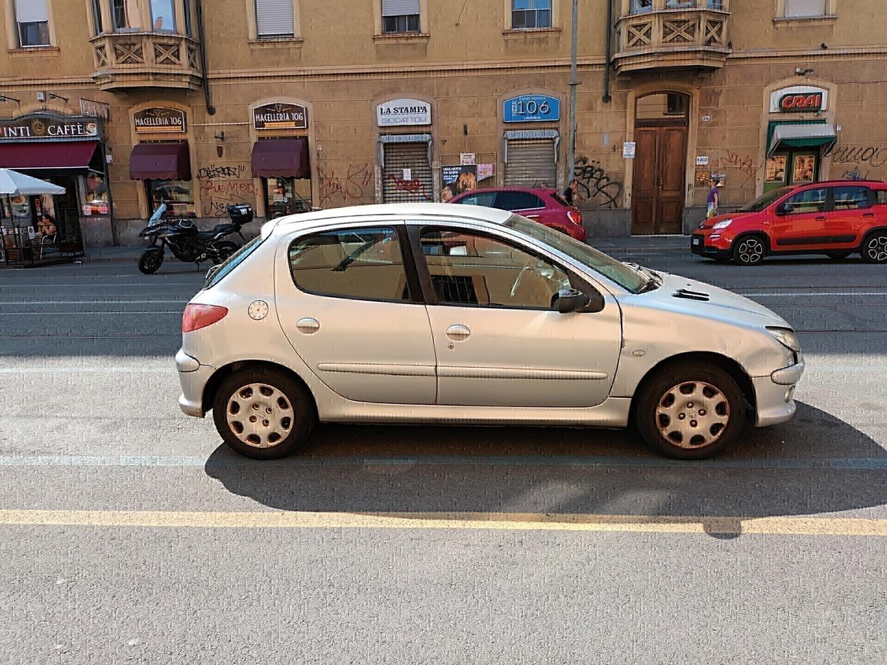 Peugeot 206 1.4 5p. Enfant Terrible