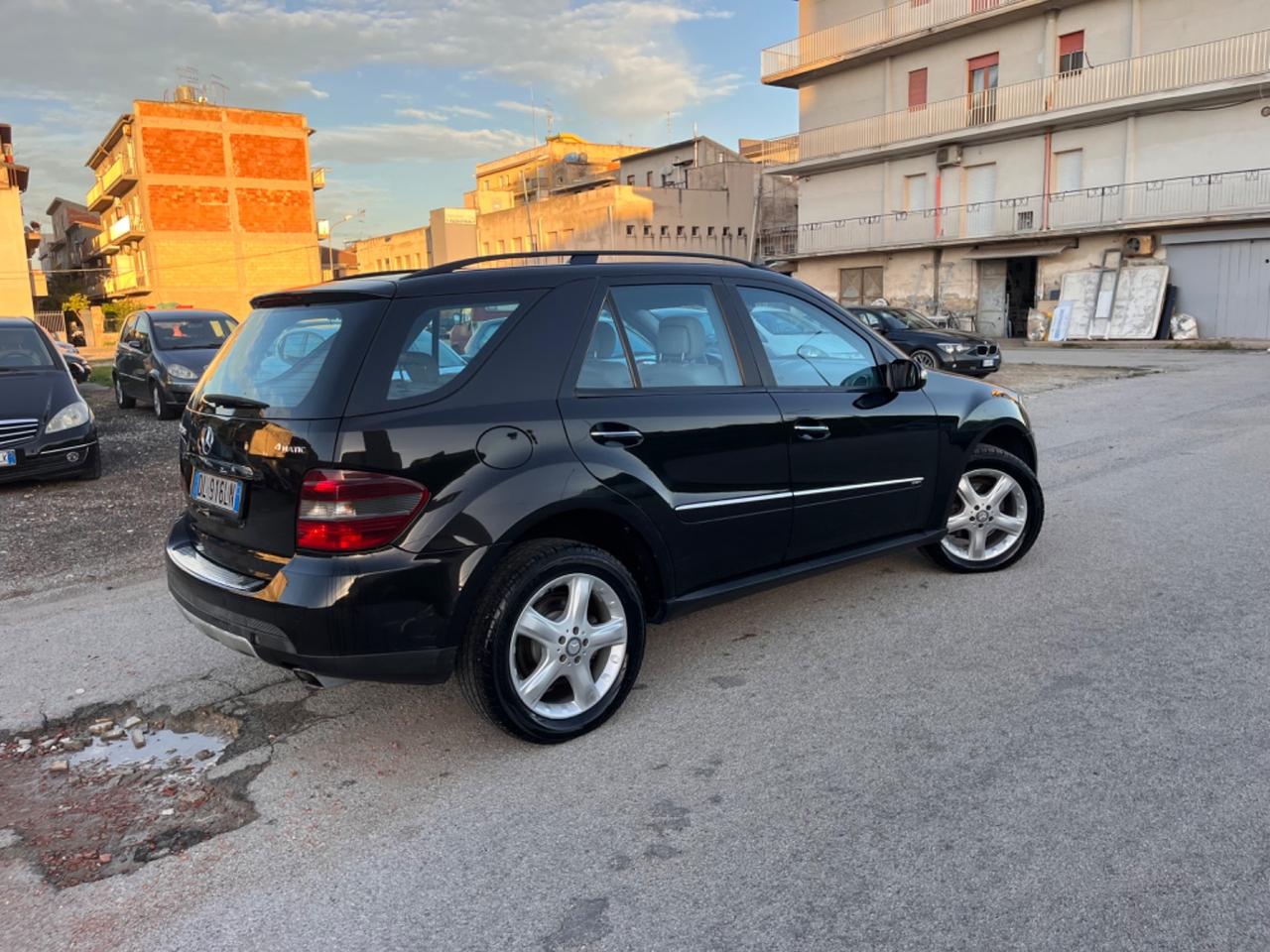 Mercedes ML 320 Sport 11/2007 tagliandata