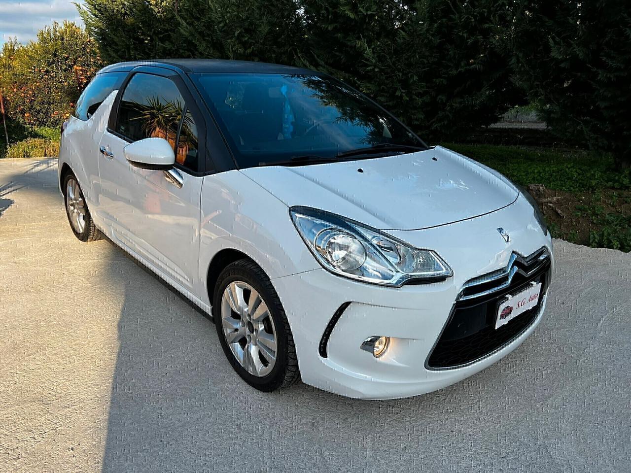 Ds DS3 DS 3 1.4 HDi 70 Just Black NEOPATENTATI