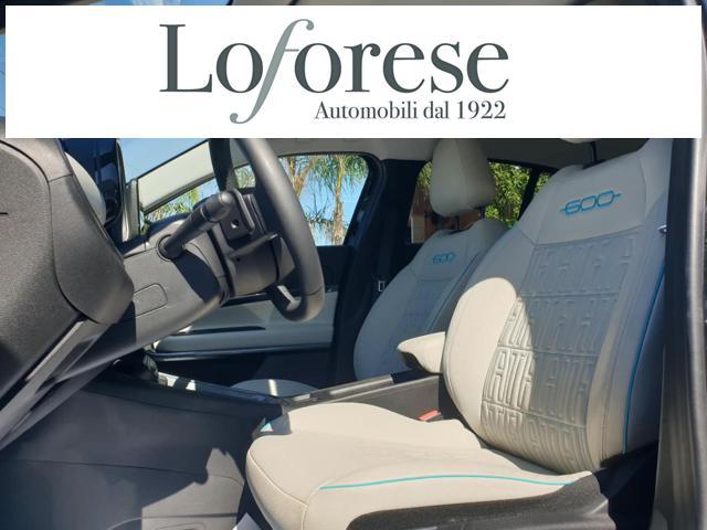FIAT 600 Hybrid 110 CV DCT MHEV La Prima