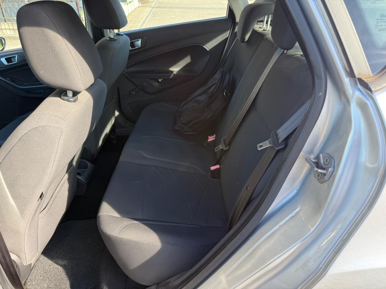 Ford Fiesta 1.5 TDCi 75CV 5 porte Titanium