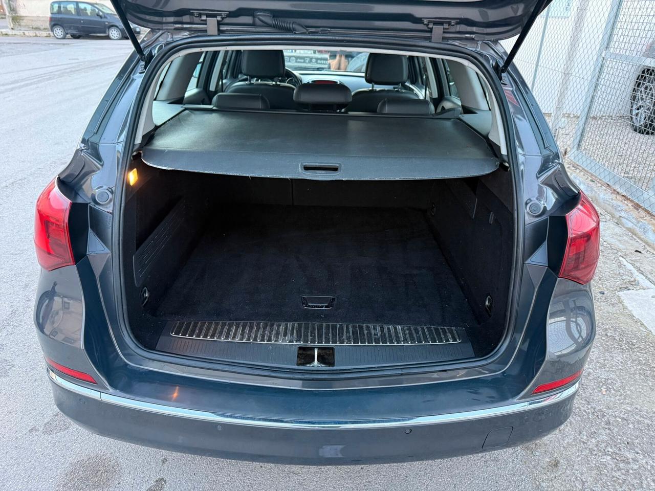 Opel Astra 1.6 CDTi 110CV Sports Tourer Innovation