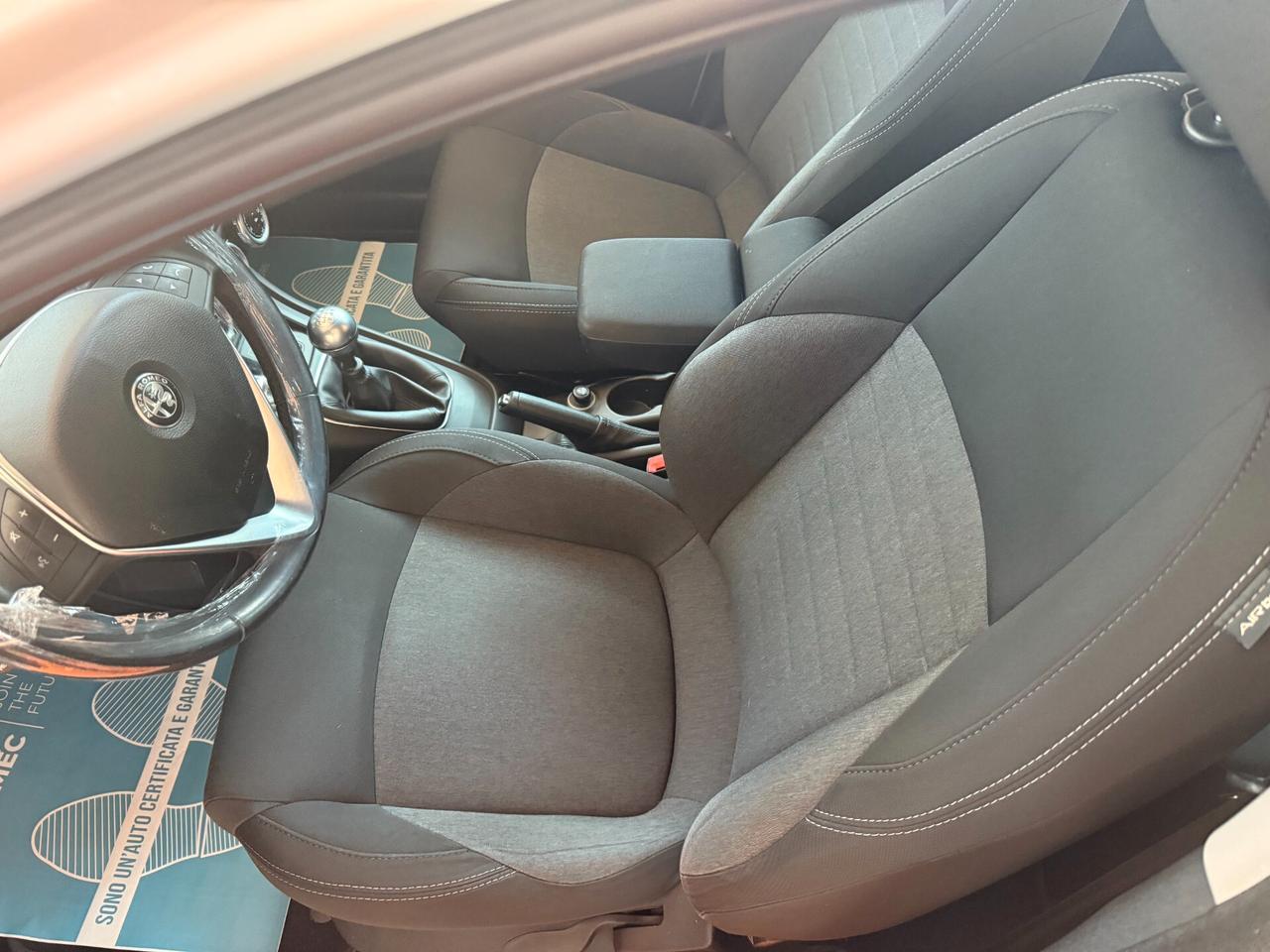 Alfa Romeo Giulietta 1.4 Turbo 120 CV