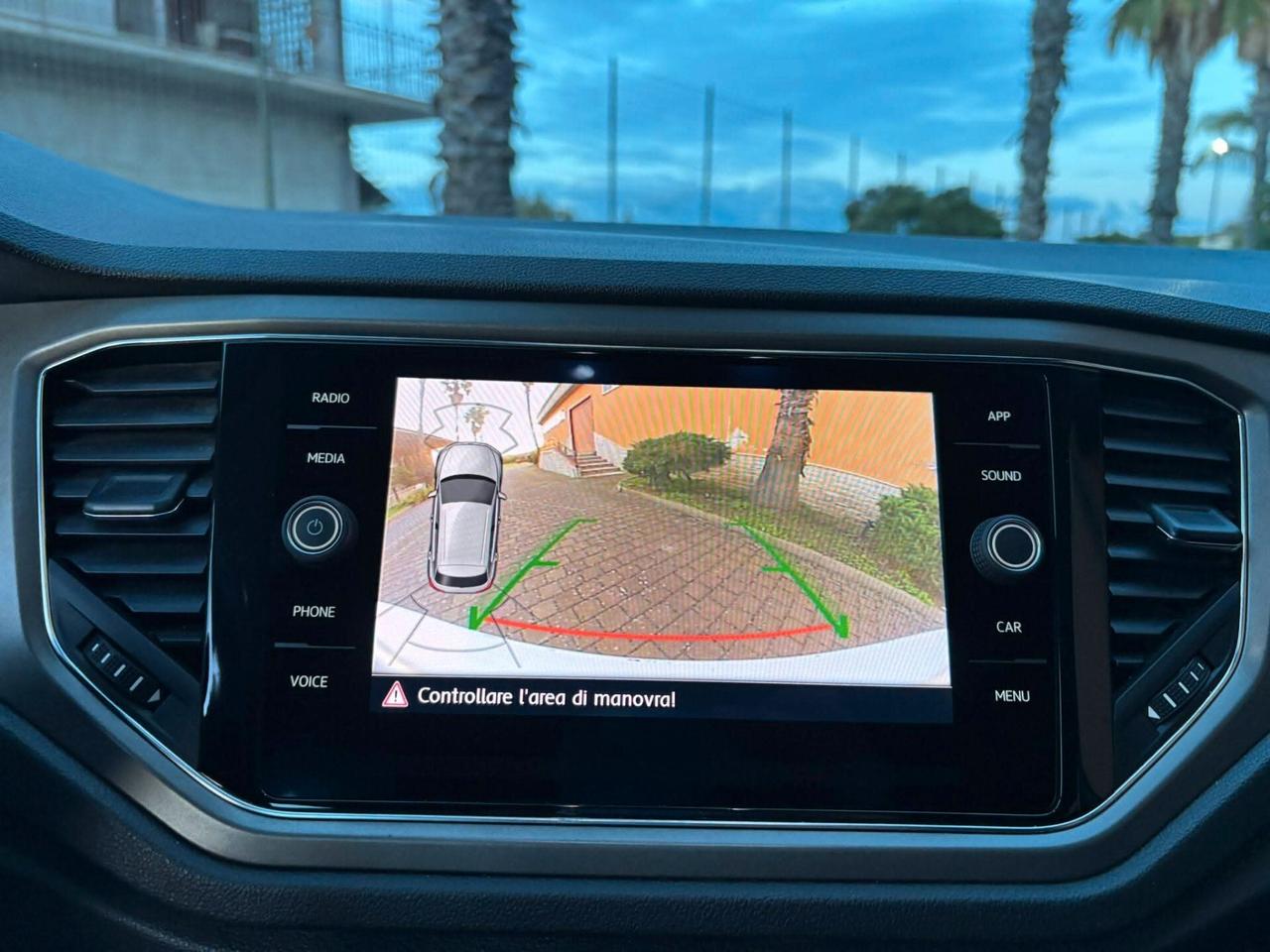 Volkswagen T-Roc 1.6 TDI BlueMotion Technology