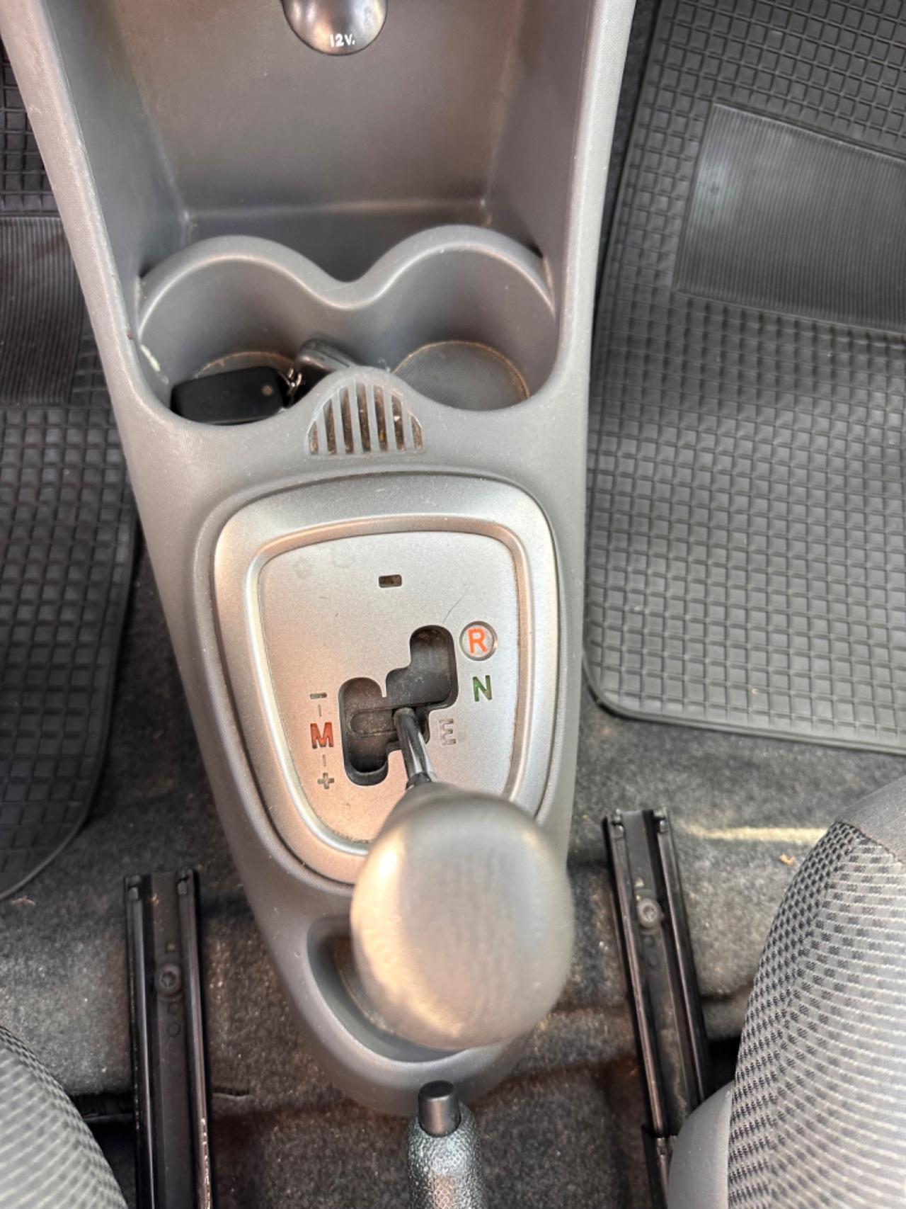 Toyota Aygo 1.0 12V VVT-i 5 porte Now