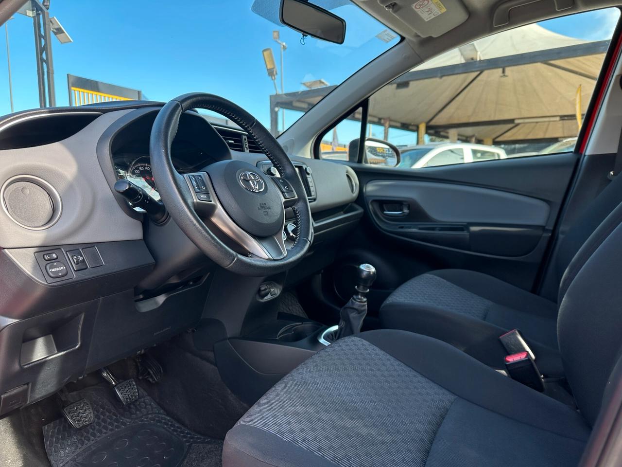 TOYOTA Yaris 1.4 D-4D 5 porte Active